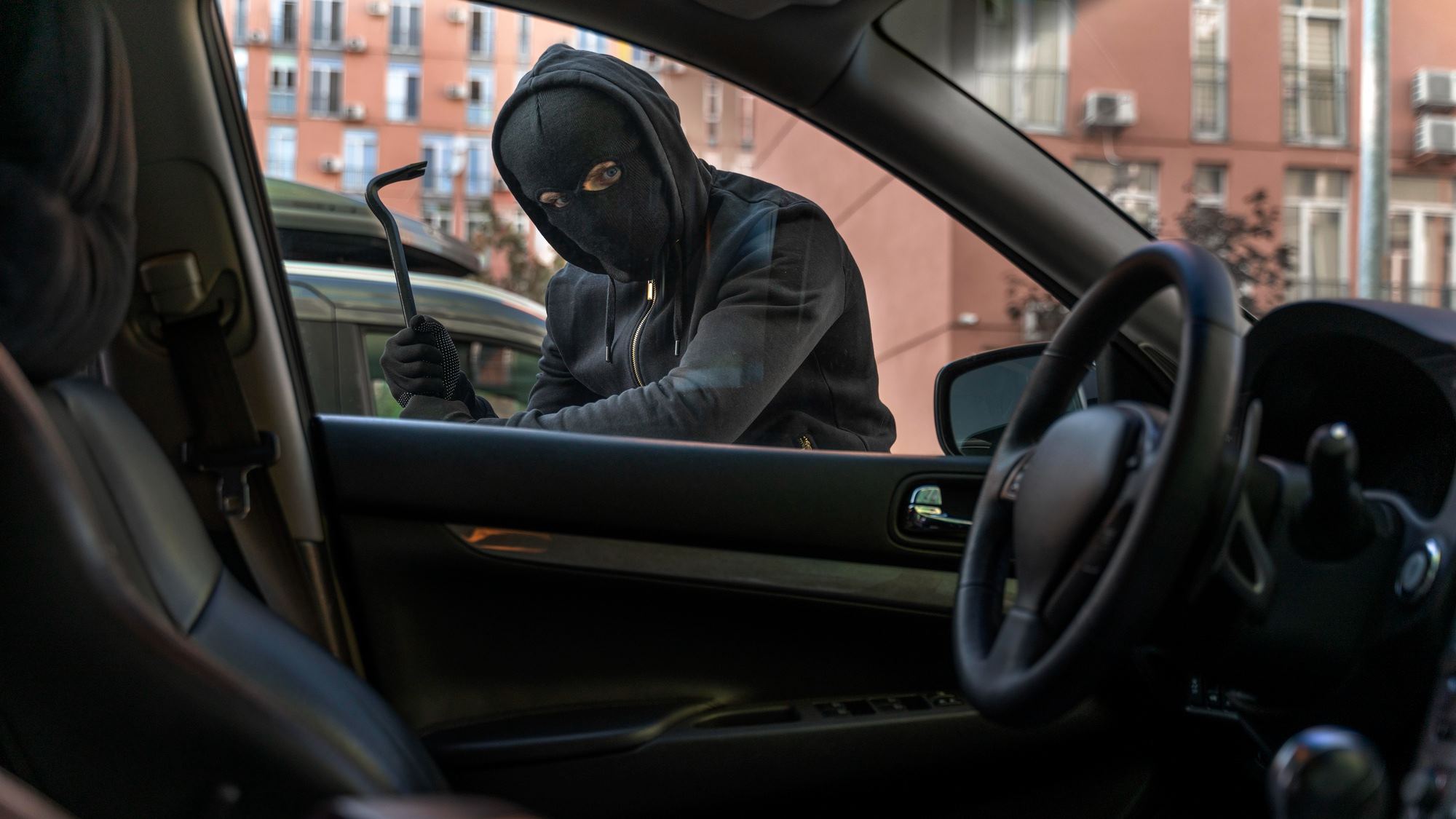 Czy warto posiadać ubezpieczenie od kradzieży samochodu?